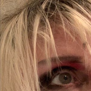 Meet your Posher, Sinthia